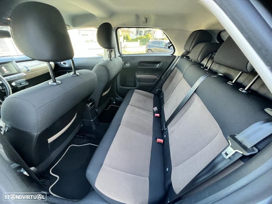 Citroën C4 Cactus 1.2 PureTech Shine Pack - 23