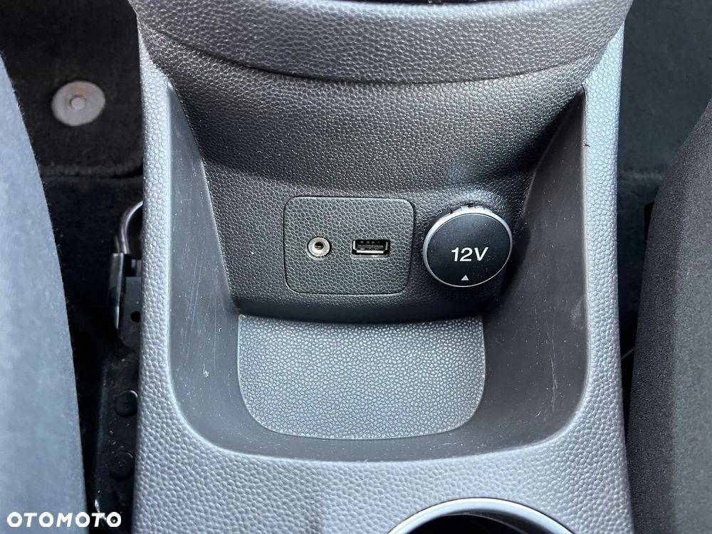 Ford Fiesta 1.0 EcoBoost Titanium - 27