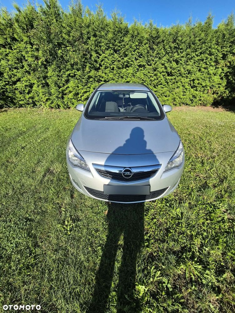 Opel Astra 1.6 T Sport - 1