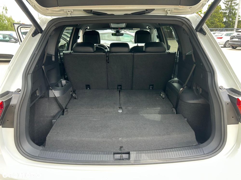 Volkswagen Tiguan 2.0 TDI SCR 4MOTION DSG Highline - 24