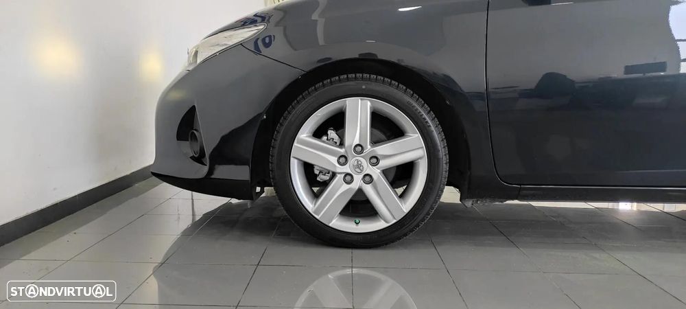 Toyota Auris Touring Sports 1.4 D-4D Comfort - 43