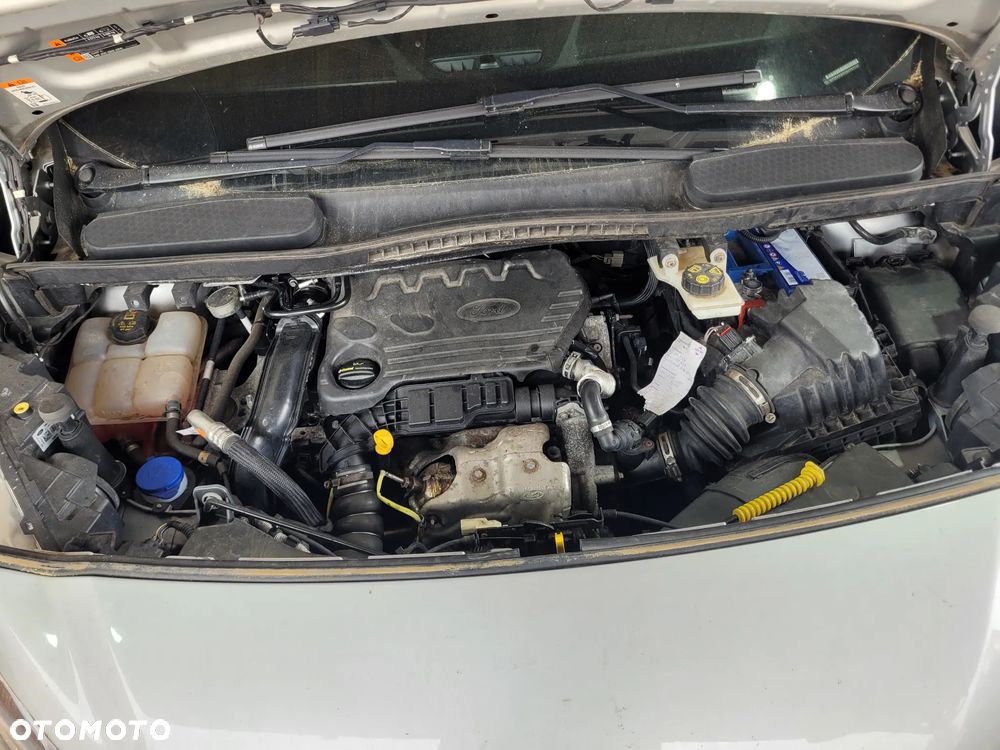 Ford Transit Connect - 16