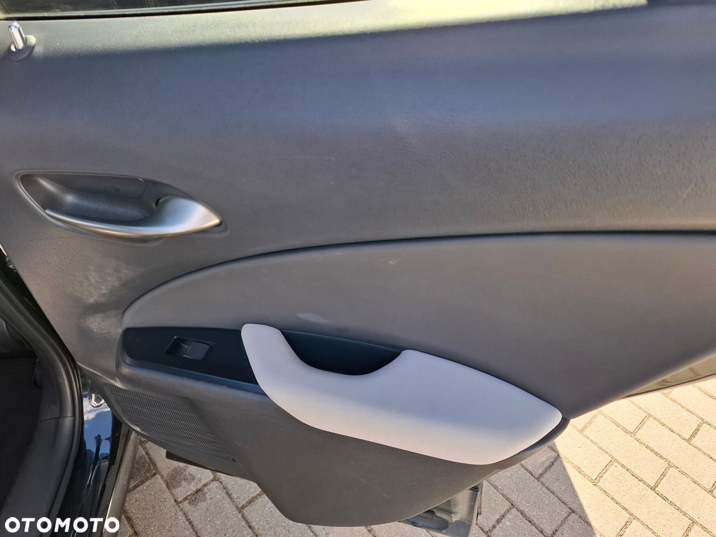 Lexus UX 250h GPF F Impression 2WD - 24