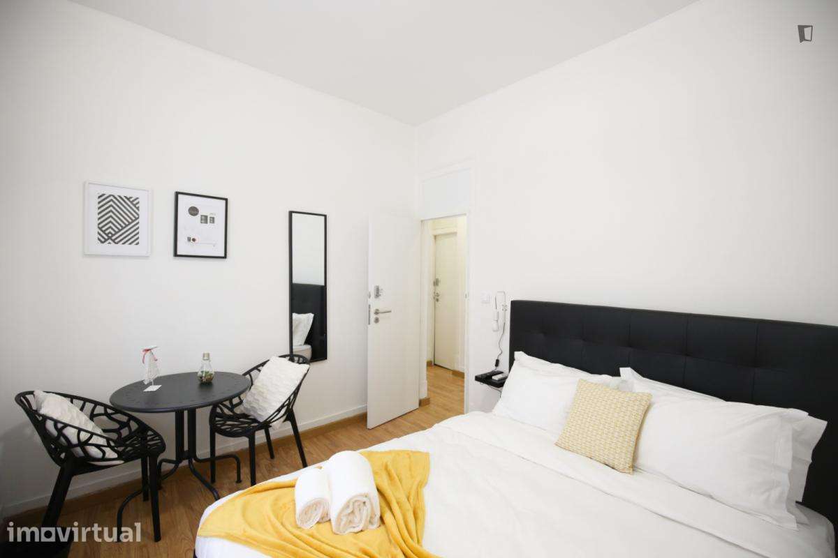 Quarto - localizado em São Bento Lisbon - Grande imagem: 5/33