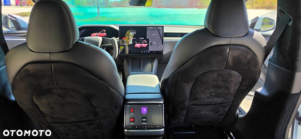 Tesla Model S Long Range AWD - 28