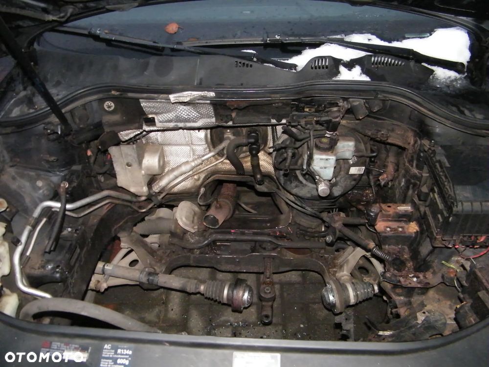 Volkswagen Passat B6 (05-10r.) 2.0 TDI 140KM. Silnik BMR Skrzynia JMA lakier LC9X.Cały na części. GWARANCJA !!!  Przód Tył Zestaw Komplet Drzwi Klapa Zderzak Błotnik Maska Grill Atrapa Szyba Pas Lampa Lusterko Boczki Fotel Kanapa Kokpit Deska Rozdzielcza Przełącznik Włącznik Sterownik Przewody Wiązka Instalacja Moduł Komputer Czujnik Listwa Pompa Alternator Wtryski Głowica Rozrusznik Kompresor Sprzęgło Dwumas Silnik Skrzynia ABS Klimatyzacji Paliwa Wspomagania Kolektor Turbina Przepustnica Zawór Chłodnica Koło Hak Belka Sanki Zawieszenie Mcpherson Półoś Amortyzator Wydech Tłumik Zacisk Most - 9