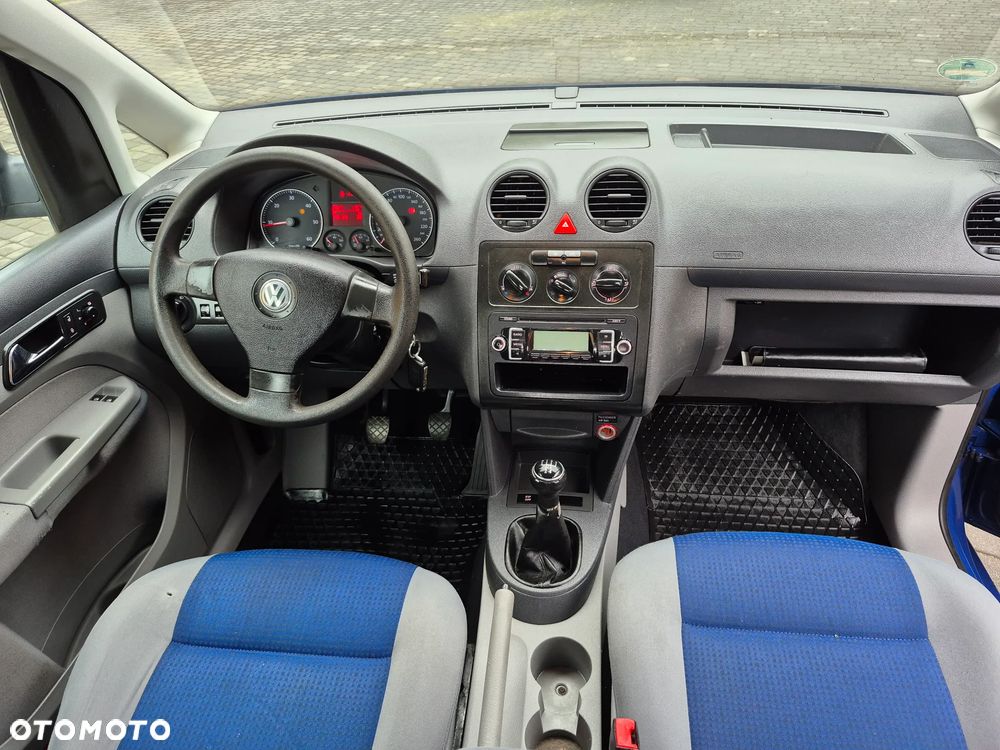 Volkswagen Caddy - 10