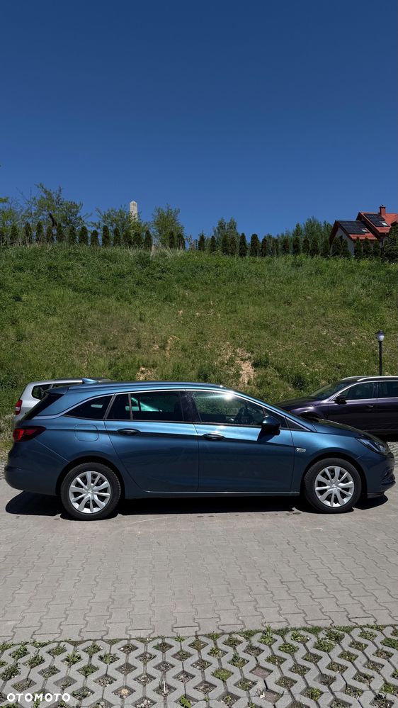 Opel Astra 1.6 CDTI Essentia - 13
