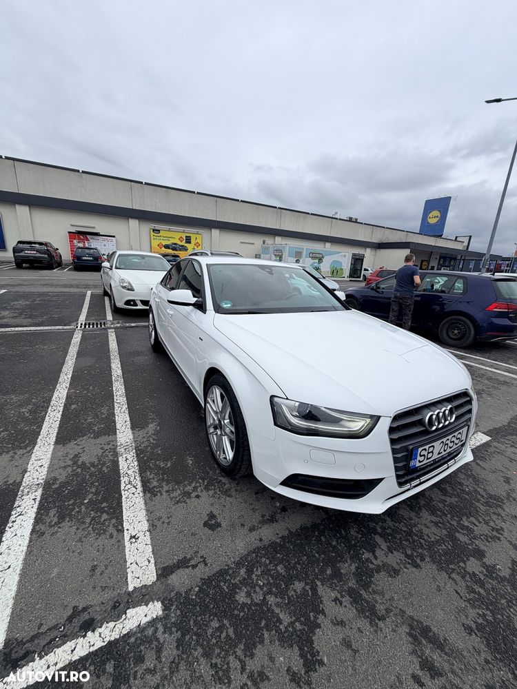 Audi A4 2.0 TDI DPF multitronic S line Sportpaket - 3