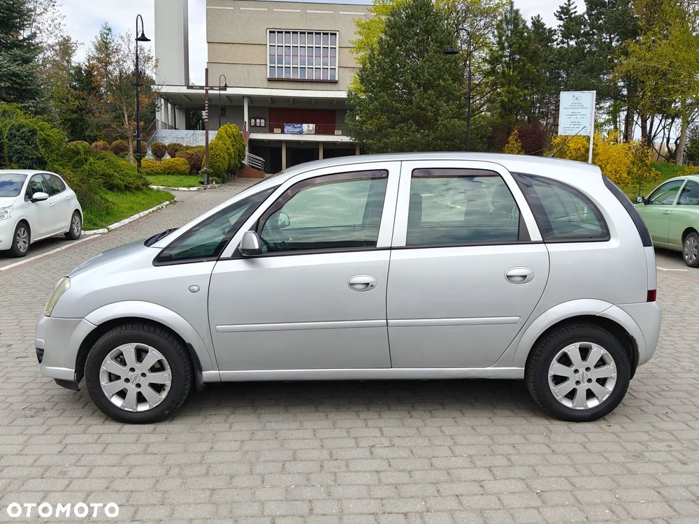 Opel Meriva 1.3 CDTI DPF Cosmo - 9