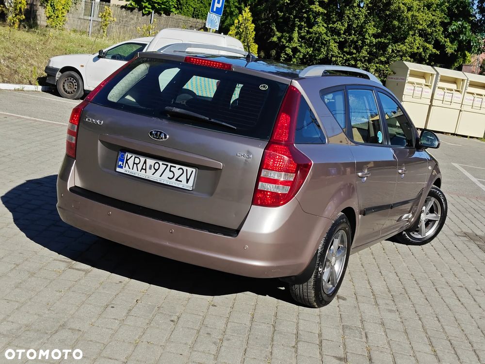 Kia ProCeed 1.6 crdi XL - 2
