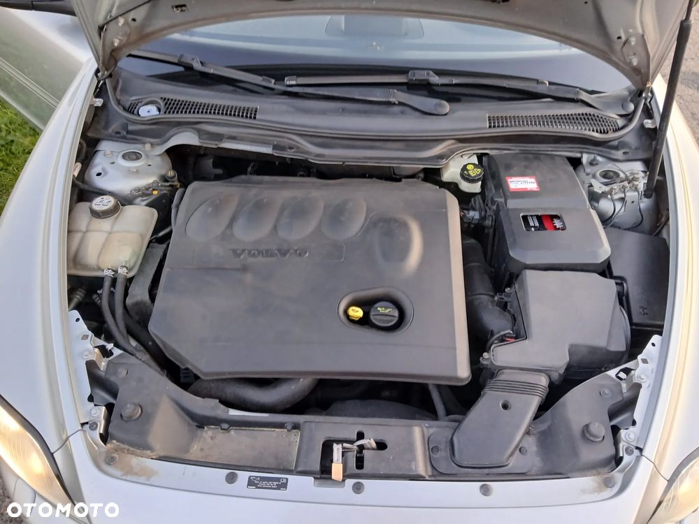 Volvo C70 - 30