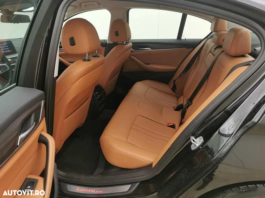 BMW Seria 5 520d AT - 6