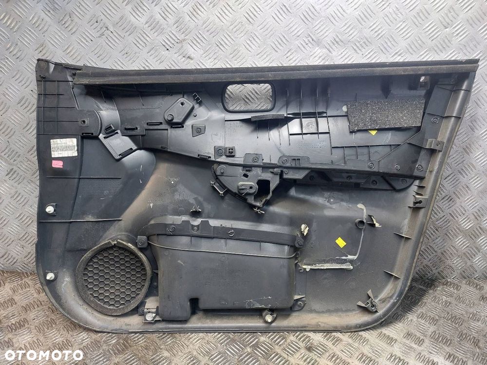 BOCZEK DRZWI LEWY PRZÓD HONDA CIVIC VII HB 5D - 4