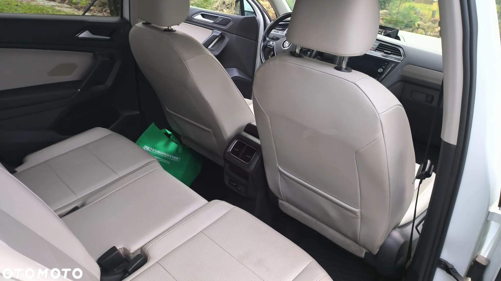 Volkswagen Tiguan Allspace 2.0 TSI 4Mot Comfortline DSG 7os - 11