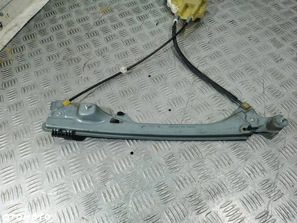 PODNOŚNIK SZYBY PRAWY TYŁ RENAULT LAGUNA III 827000001R  827300001R - 3