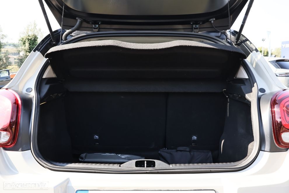 Citroën C3 1.5 BlueHDi Shine - 17