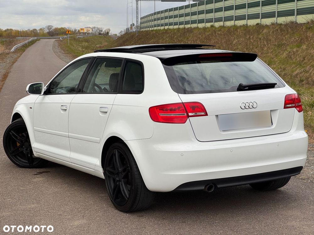 Audi A3 Sportback 2.0 TDI DPF S line Sportpaket - 25