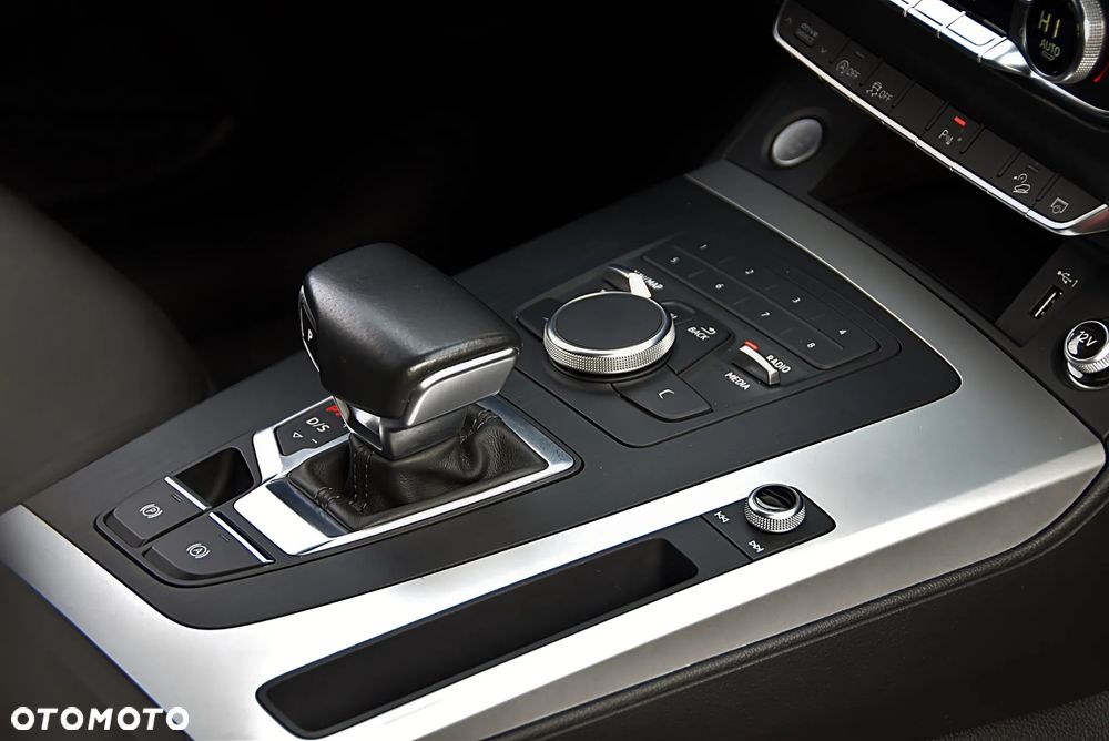 Audi Q5 35 TDI Quattro S tronic - 34