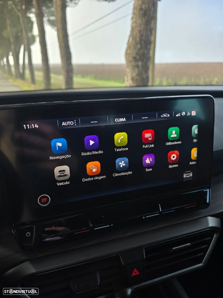 SEAT Leon ST 1.5 eTSI Xcellence DSG - 28