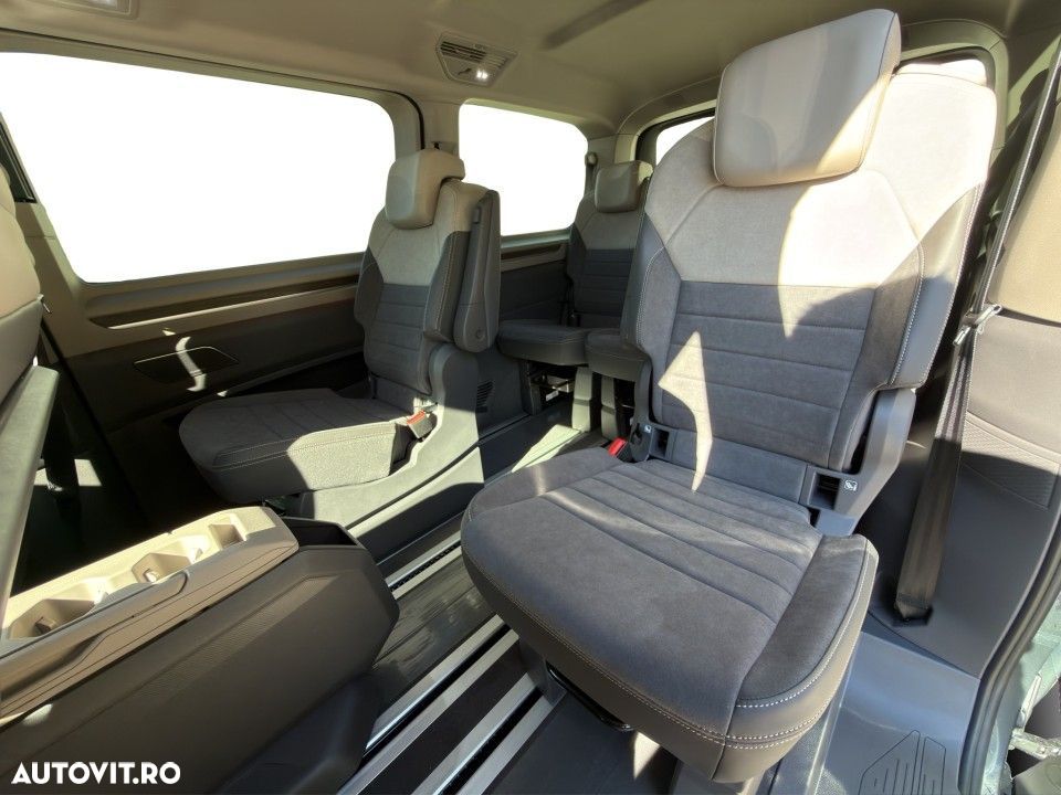 Volkswagen Multivan - 16