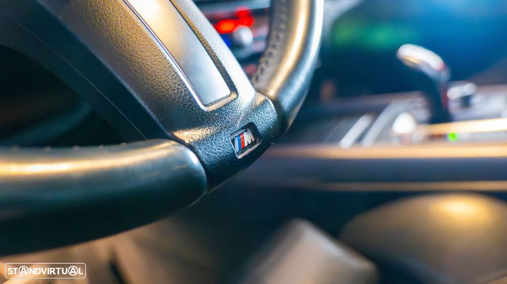 BMW X5 25 d sDrive Pack M - 37