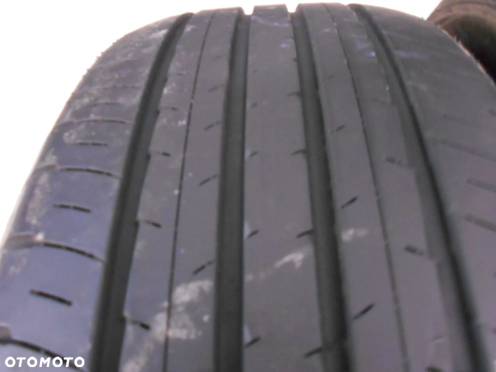 OPONY 235/55R19 DUNLOP SP SPORT MAXX 050 DOT 4023 7MM - 4