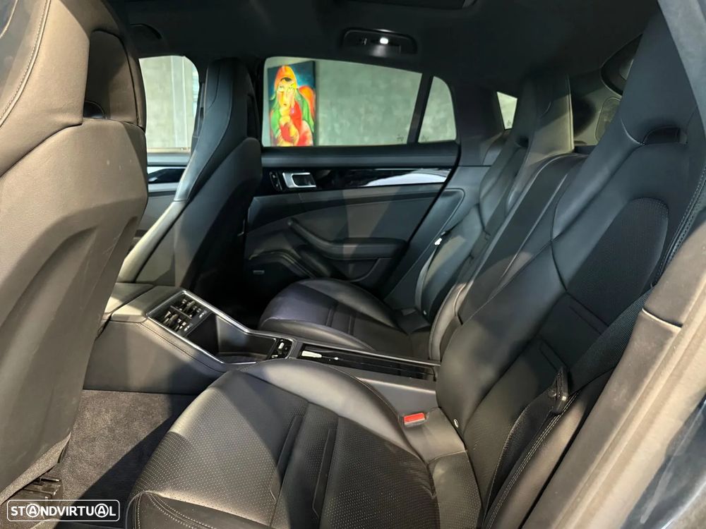 Porsche Panamera 4S Diesel - 34