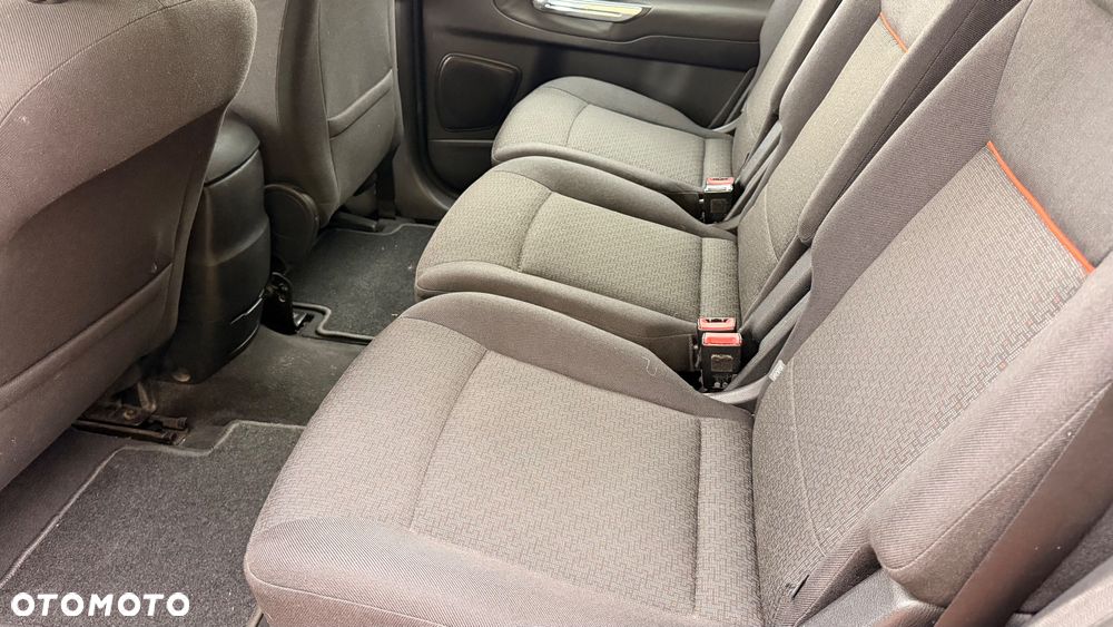 Ford S-Max 2.0 Ambiente - 10