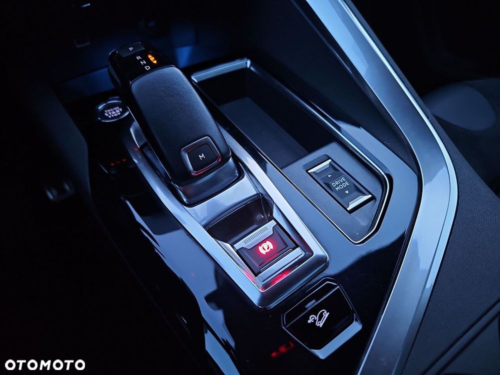 Peugeot 5008 2.0 BlueHDi GT Pack S&S EAT8 - 22