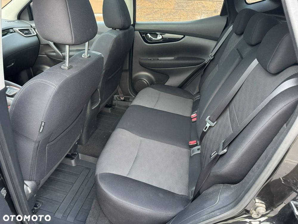 Nissan Qashqai - 12
