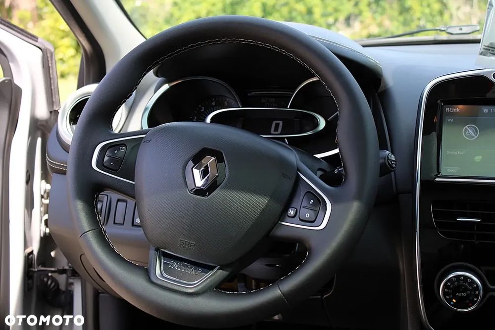 Renault Clio - 14