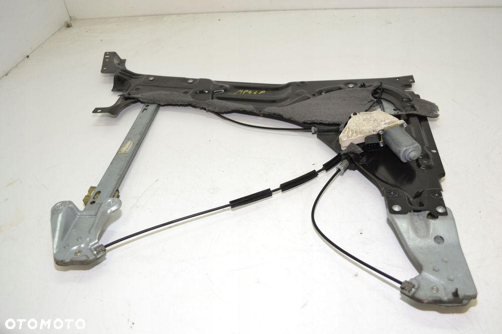 MECHANIZM PODNOSZENIA SZYBY LEWY MB ACTROS MP4 MP5 9607201146 - 1