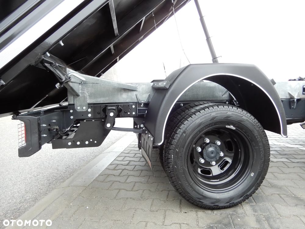 Iveco DAILY 50C18 Wywrotka Kiper Wywrot x 3 Strony 3996 mm Długi 8 E.Palet Renomowanej Firmy RomCar Rozstaw Osi 4100 mm WZMACNIANY HAK 3500 Kg 98 Tys Km Przeb. Stan Auta JAK NOWY POLECAM - 15