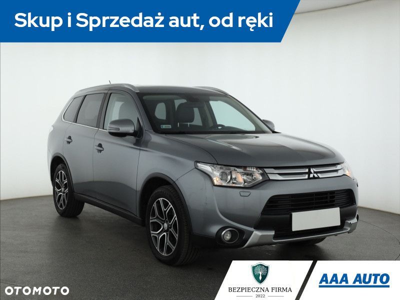 Mitsubishi Outlander - 3