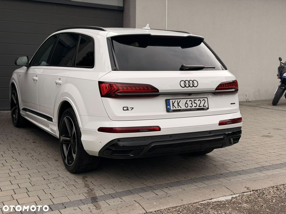 Audi Q7 55 TFSI mHEV Quattro S Line Tiptr - 7