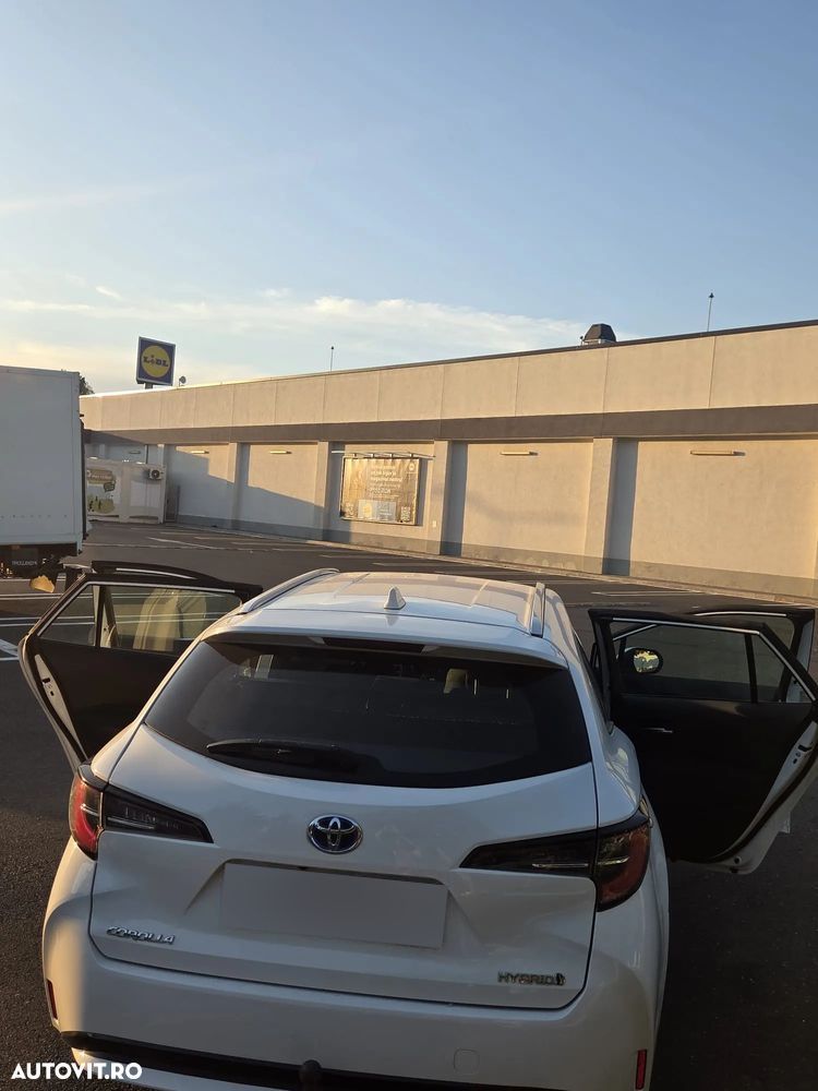 Toyota Corolla 1.8 HSD Dynamic - 24