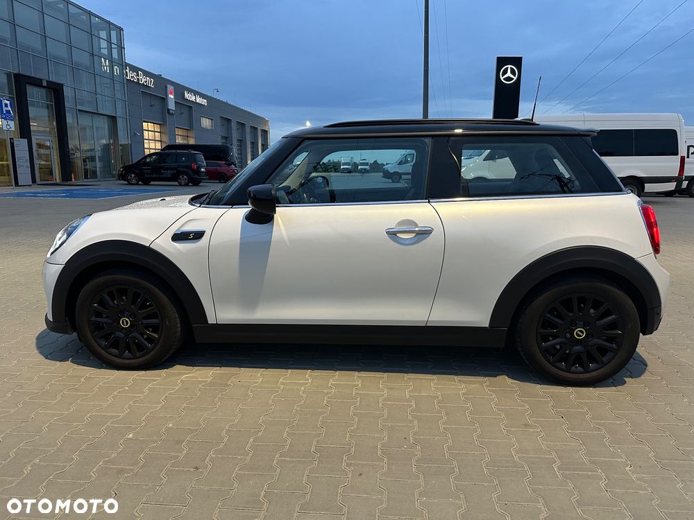 MINI Cooper SE Electric Trim - 5