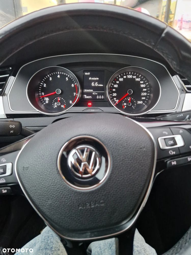 Volkswagen Passat 1.4 TSI BMT ACT Trendline - 7