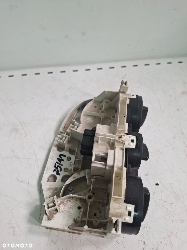 panel nawiewu z  ac skoda octavia  I 1J0820045E   (75/11) - 2