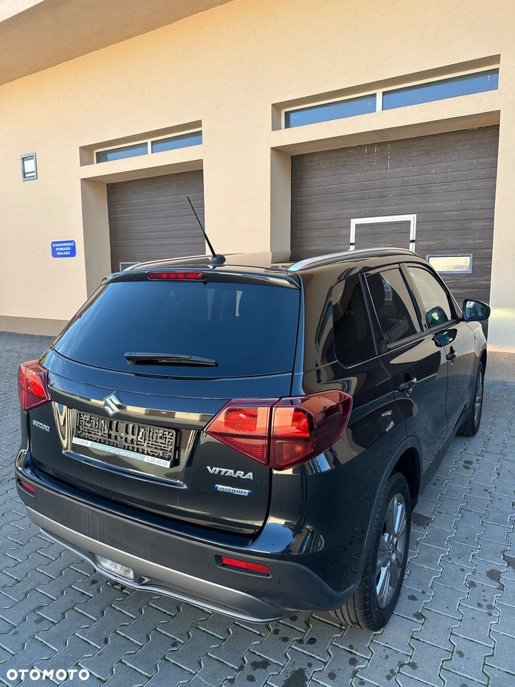 Suzuki Vitara 2023 photo 3
