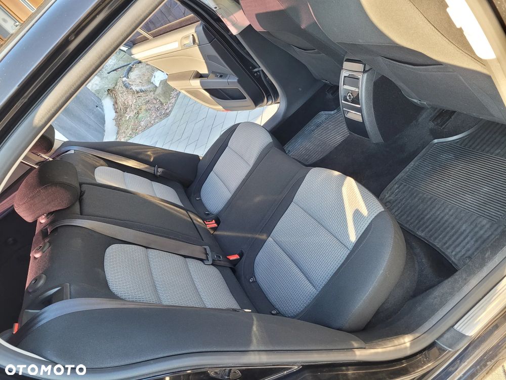 Skoda Superb 2.0 TDI Ambition - 6