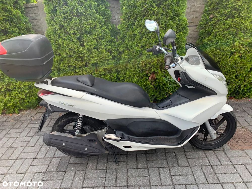 Honda PCX - 12