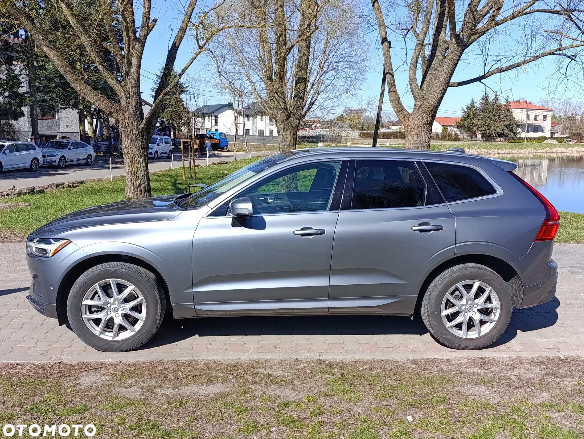 Volvo XC 60 T5 AWD Geartronic Momentum - 4