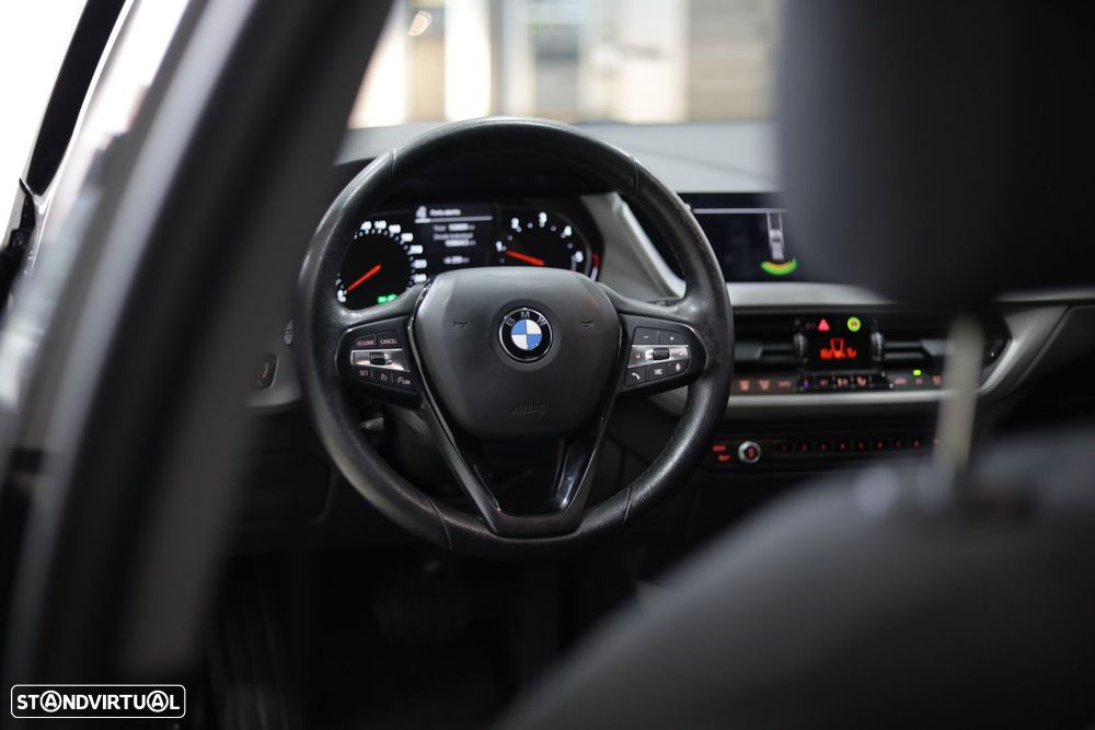 BMW 116 d Advantage Auto - 22