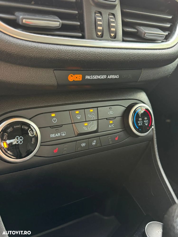 Ford Fiesta 1.5 TDCi Trend - 12