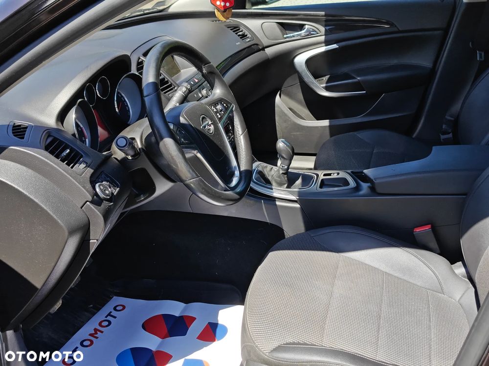 Opel Insignia 2.0 CDTI - 7