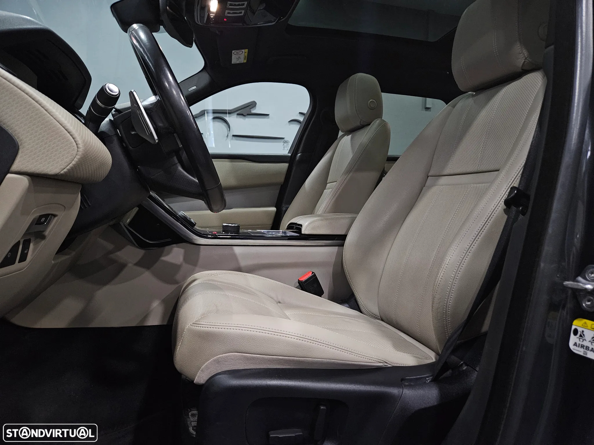 Land Rover Range Rover Velar 2.0 D R-Dynamic S - 14