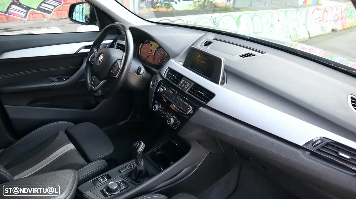BMW X1 16 d sDrive Advantage - 17