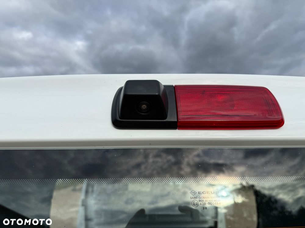 Renault Trafic - 23